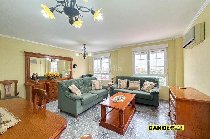 Foto c3d1963e-48a1-4c49-a853-5448867a3f7e. Appartamento con parcheggio in nueva Almería - cortijo grande - vega de acá Almería