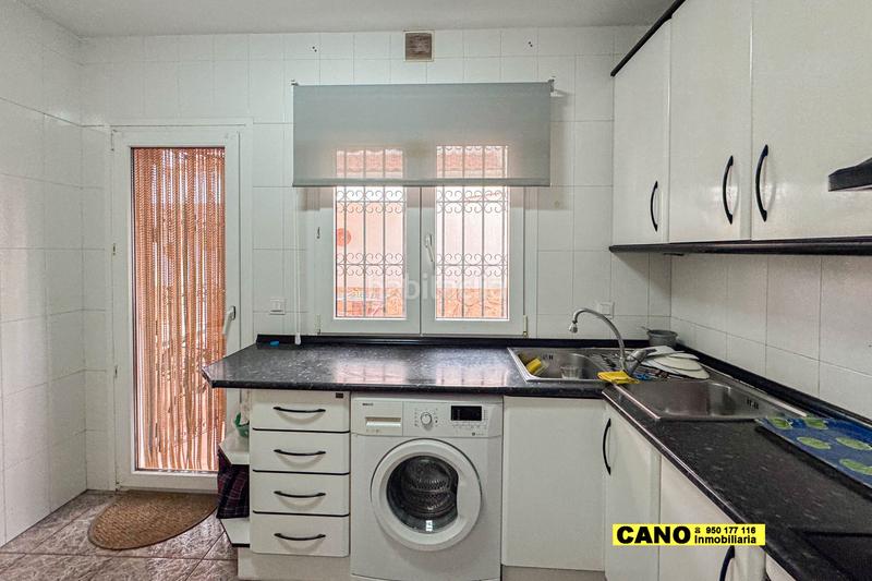 Foto 14998415-ba6e-4fd0-8138-cd60948912a4. Appartement avec chauffage parking dans Costacabana - Loma Cabrera Almería