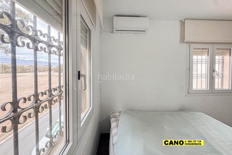 Foto 2d50b027-6796-4e52-8d2a-478ffb3d3cae. Appartement avec chauffage parking dans Costacabana - Loma Cabrera Almería