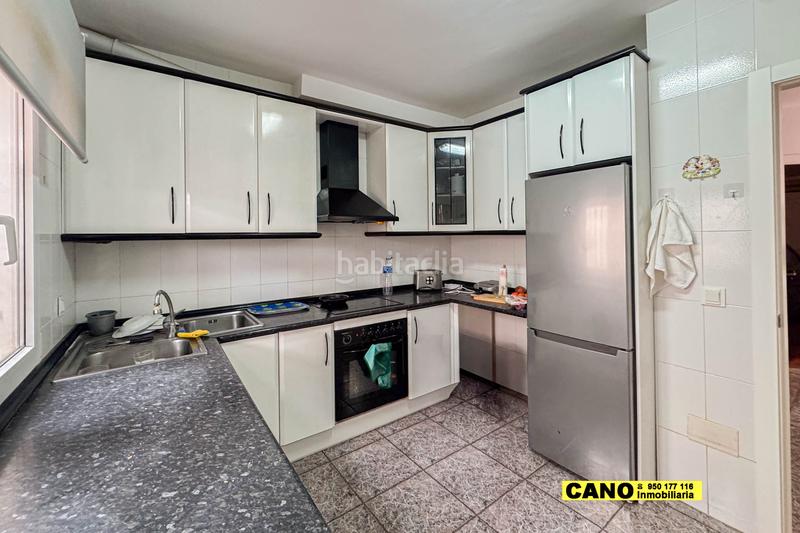 Foto 32ce67cb-d46e-4fa4-87a5-783bbd631b68. Appartement avec chauffage parking dans Costacabana - Loma Cabrera Almería