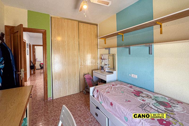 Foto 43e36793-419e-4f27-97bb-cef6dcfb8b04. Maison avec parking dans Costacabana - Loma Cabrera Almería