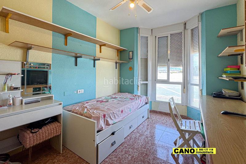 Foto 4b9c7493-cf74-4eba-b86d-acb211d8be40. Maison avec parking dans Costacabana - Loma Cabrera Almería