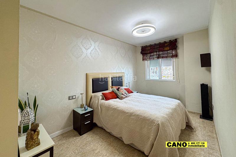 Foto 77e2b8f6-4cfe-4637-9621-a5155cf36ae3. Appartamento con parcheggio in Costacabana - Loma Cabrera Almería