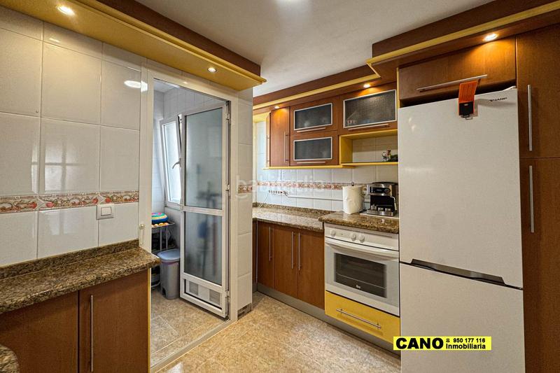 Foto bddc26d5-99eb-4e99-9d7e-f9c5d97d70c0. Appartamento con parcheggio in Costacabana - Loma Cabrera Almería