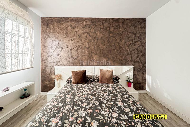 Foto 0543e8d4-dd2f-4475-ba7a-a1eafe027494. Maison avec parking piscine dans Retamar Almería