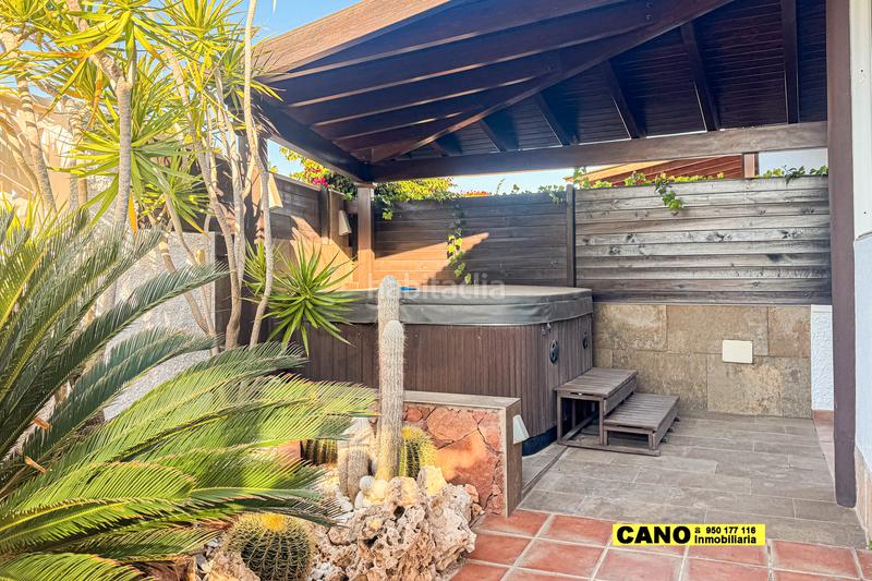 Foto 28b9d323-0e03-4d87-a117-ed4f5ee23d09. Maison avec parking piscine dans Retamar Almería