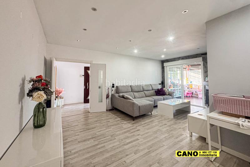 Foto 7a033131-ea89-4653-b243-1155f1838c41. Maison avec parking piscine dans Retamar Almería