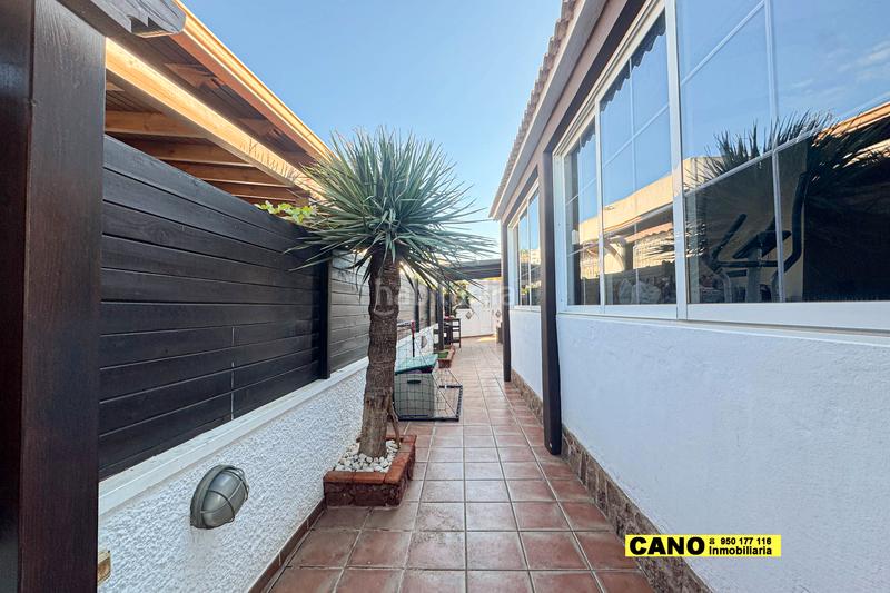 Foto a59647f2-e08b-4e01-b627-2126367074a6. Maison avec parking piscine dans Retamar Almería