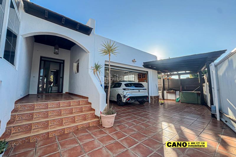 Foto d5163b78-23a5-4805-950f-07e3f5408706. Maison avec parking piscine dans Retamar Almería