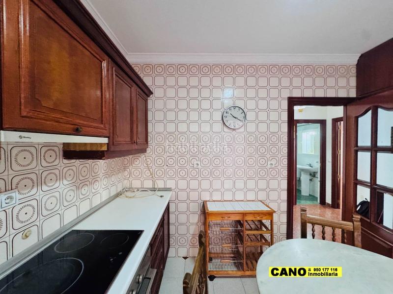 Foto d3fd05fb-1c7c-4c71-8ed1-3fb4e0feeec8. Appartamento con parcheggio in Nueva Andalucía Almería