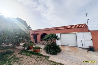 Casa  Paraje cortijo nuevo nazareno. Cortijo con 12500 m2 de parcela en el barranquete, n�jar