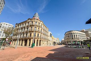 Pis  Regocijos. Piso en la puerta de purchena almería regocijos quiosco amalia