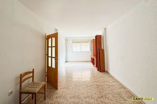 Casa  Nicolas salmeron. D�plex en hu�rcal de almer�a