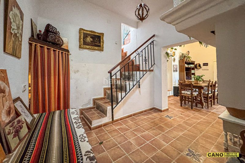 Foto 9db2b672-375c-484f-b5f0-e3d26763d425. Casa a Instinción