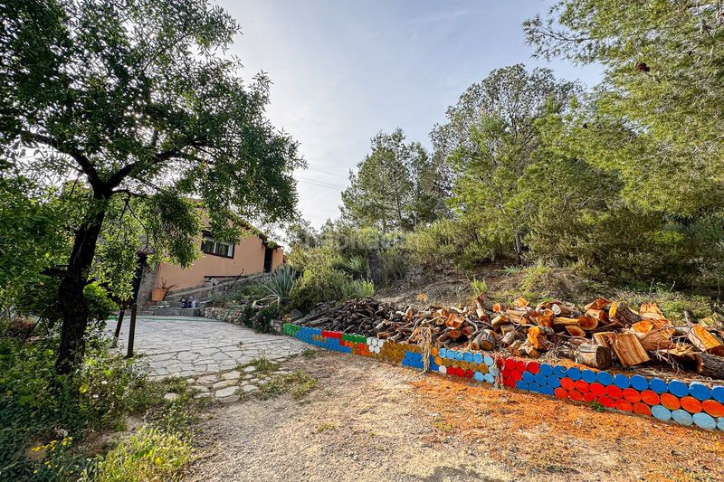 Foto cdf0a74a-fe8e-4455-b7a8-9f29cc81b11e. Casa amb calefacció a Bédar