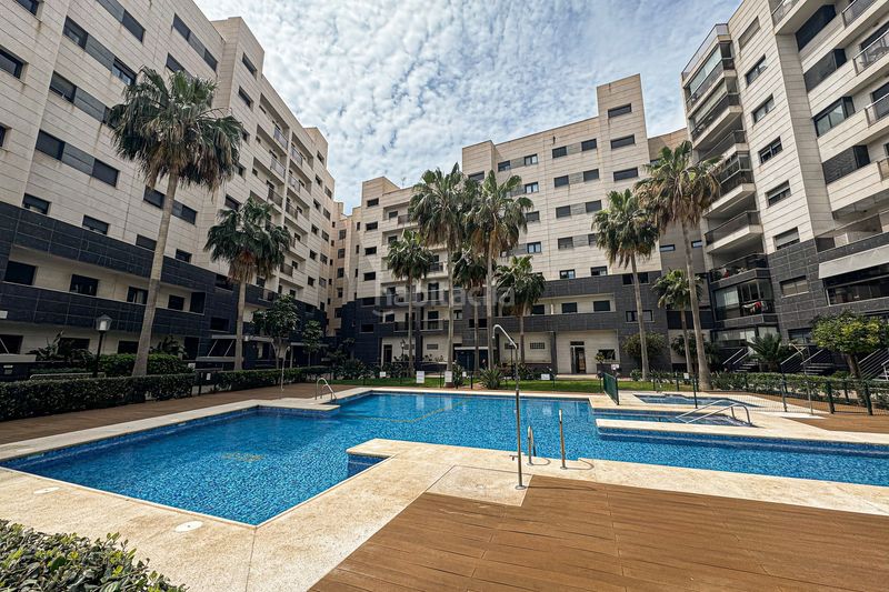 Foto d10b15b3-056f-4df5-9d66-bf611f9d244c. Pis amb calefacció aparcament piscina a Los Molinos - Villa Blanca Almería