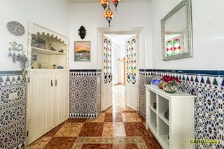 Casa  Marques dos fuentes. Casa de 5 habitaciones en almería
