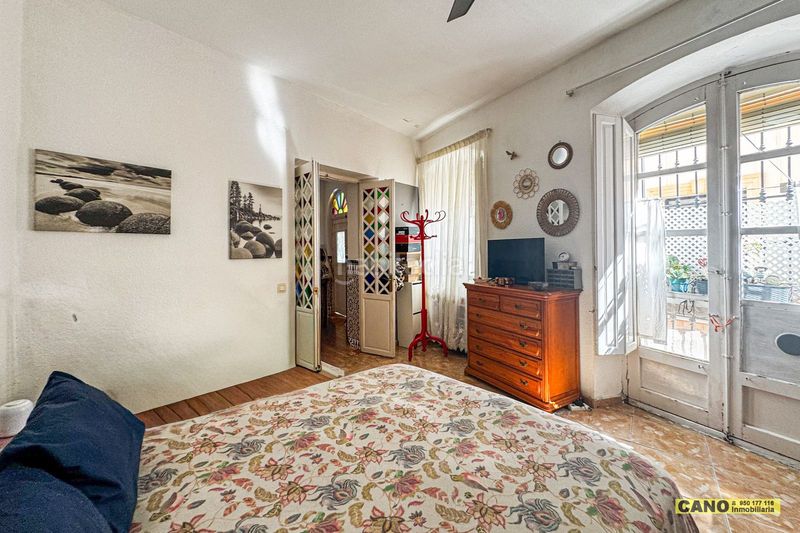 Foto c61c9b00-04ad-4ac3-ba27-2bfe222c8493. Casa a Centro Almería
