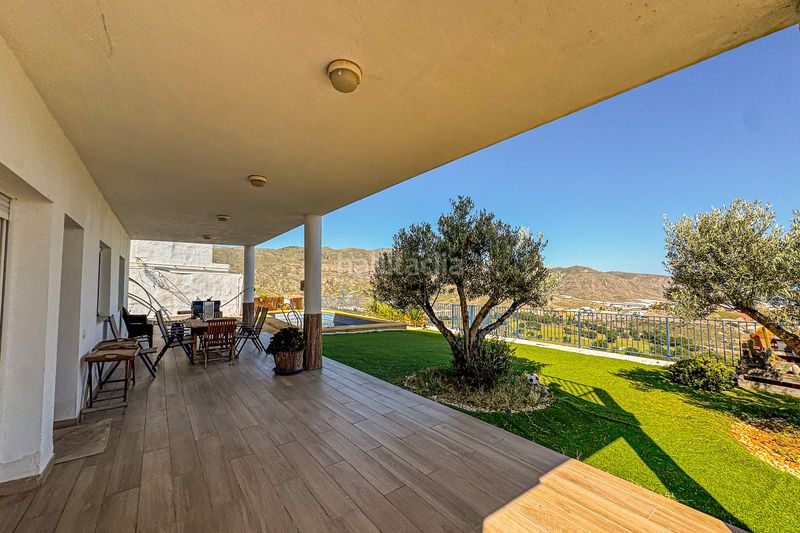 Foto baf14d9a-7433-4564-a72a-a46e95873834. Casa amb calefacció aparcament piscina a La Envía Vícar