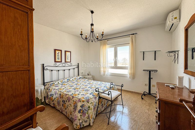 Foto f270d32a-1502-4815-b48e-4a48bb27a6b7. Casa amb calefacció aparcament a Cabo de Gata