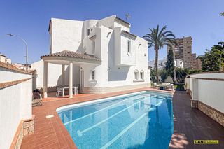 Haus  Mojacar. Chalet de 4 habitaciones con piscina en aguadulce sur