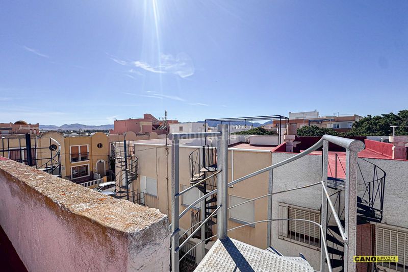 Foto febd0a05-8d42-4a1b-96a2-4c32f2b3400c. Pis a Cabo de Gata
