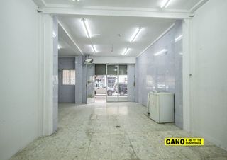 Local Comercial  De nuestra señora del mar. Local en nueva andalucía