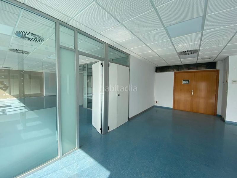 Foto 92e31e2f-34ab-42b3-8904-1ba9c3a0da64. Rent office space in Riba - roja de Túria