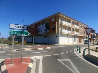 Local Comercial a N/a. Ampliable a 590 m2.