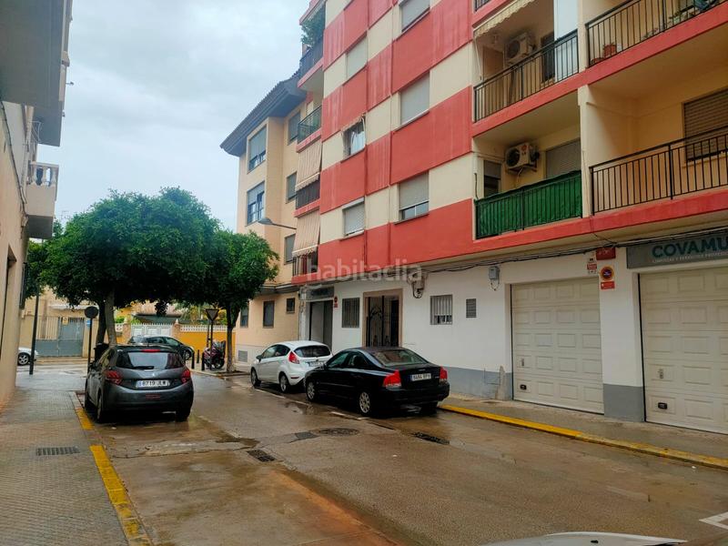 Foto b65c1134-d116-4e25-a54f-dd788677c44b. Locale commerciale in Alaquàs