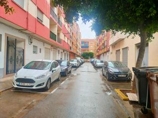 Local Comercial  Carrer vicent aleixandre. Local de 376 m.2 con 3 pesianas automáticas