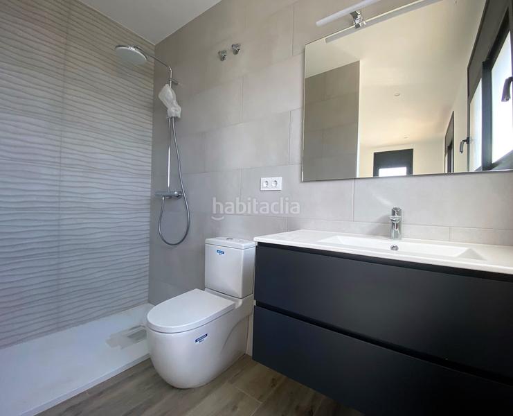 Foto 81ff56ac-ae4e-4591-b8f2-04407cf739a9. Casa adossada amb calefacció aparcament a Sant Muç Rubí