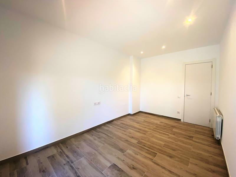 Foto dec3e67d-2ddf-4c28-82e0-075842bfe9ec. Casa adossada amb calefacció aparcament a Sant Muç Rubí