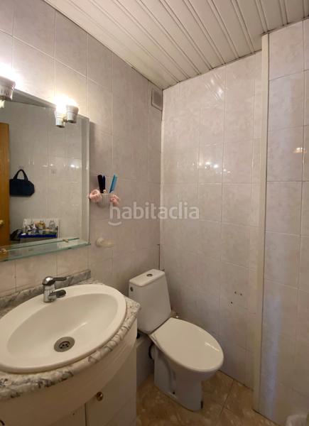 Foto e96872d8-b1aa-4cee-8c3b-af76ef570b26. Piso amplio y luminoso piso con balcón esquinero en Rubí