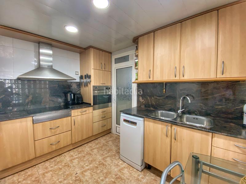 Foto 1f6770a1-8508-43bb-9760-332009de21ad. Flat with heating in Centre Rubí