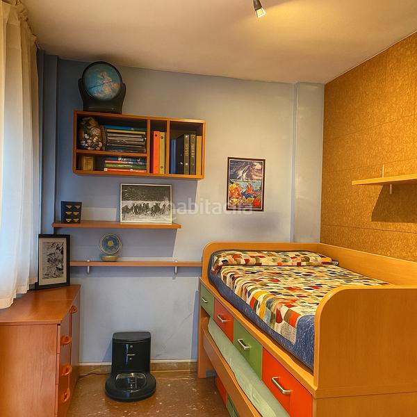 Foto eac9ab18-3796-4c98-b955-7daa11ba71c6. Flat with heating in Centre Rubí