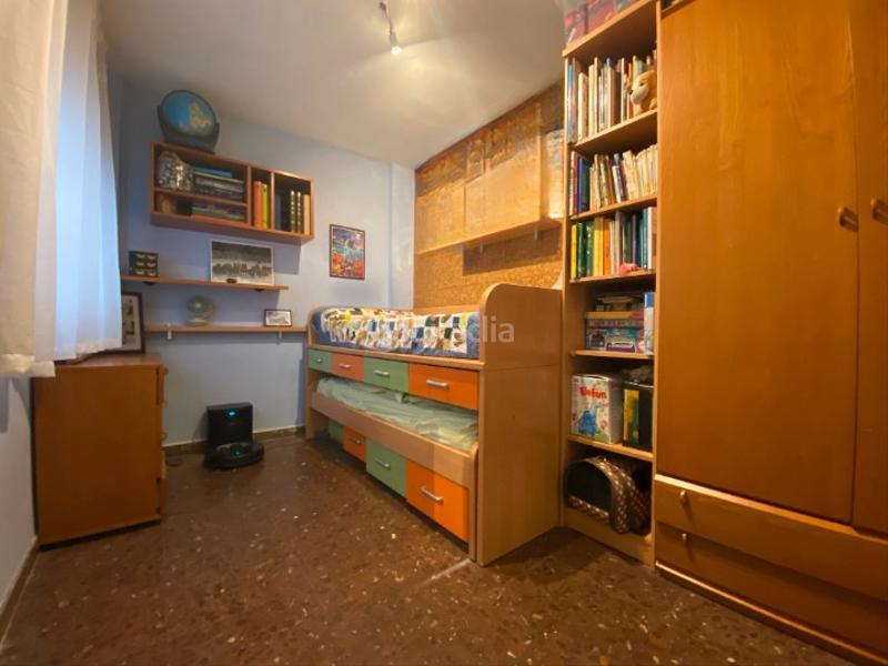 Foto f842e64c-11a4-47f4-928e-2455c7b2c09b. Flat with heating in Centre Rubí