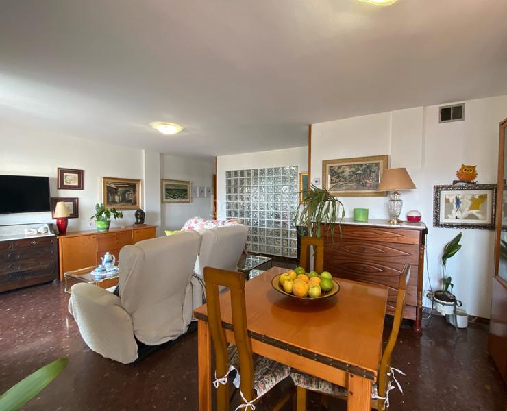 Foto fab79250-a413-46b3-8fbe-9bc1798300af. Flat with heating in Centre Rubí