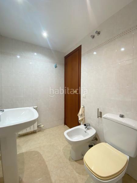 Foto 06039a3f-b1bc-43df-b8ae-a296561cce64. Piso acogedor, luminoso y bien ubicado en Centre Rubí