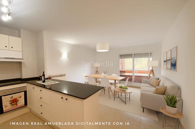 Foto 203551f1-d55f-496e-ba7d-5ef0150231c7. Piso acogedor, luminoso y bien ubicado en Centre Rubí