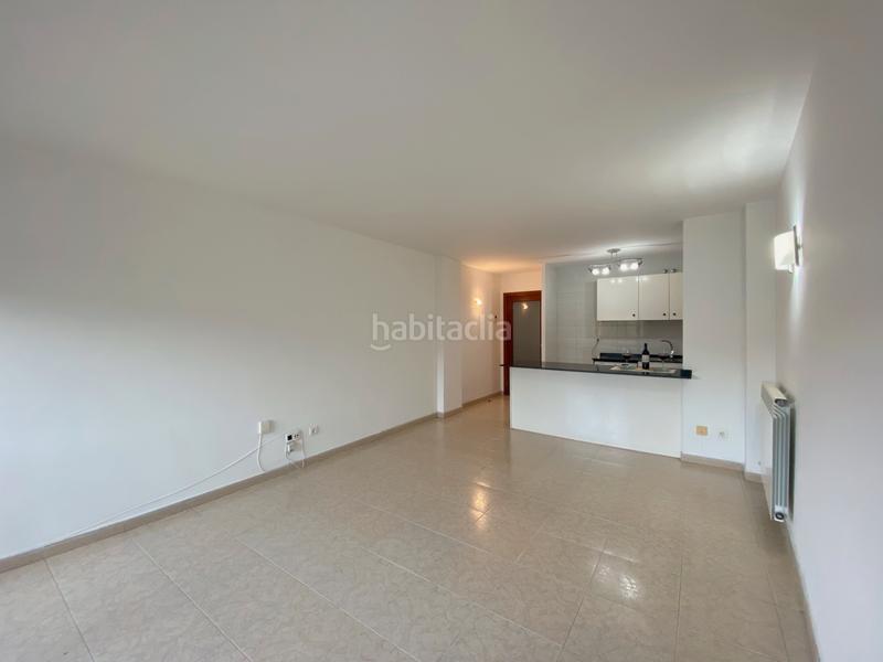 Foto b03b6c9f-31bc-4784-b9fb-709c421e58a7. Piso acogedor, luminoso y bien ubicado en Centre Rubí