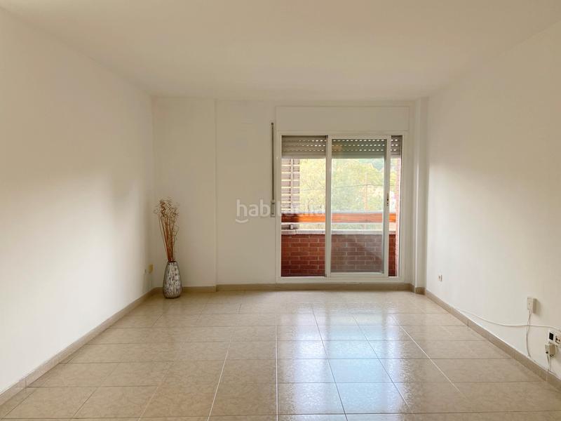 Foto dc1daa6c-4b5d-4dd2-9301-f622a89de738. Piso acogedor, luminoso y bien ubicado en Centre Rubí