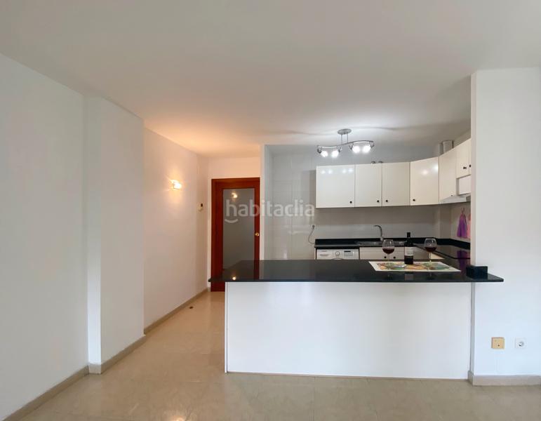 Foto f8f4f9cd-d1d1-4b7d-9848-3afe122a64fe. Piso acogedor, luminoso y bien ubicado en Centre Rubí