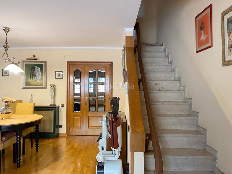 Foto 7fe7b8e9-9c76-4d89-b7e5-d8bd4984b143. Casa bifamiliare con riscaldamento parcheggio in Catalunya - Fontetes Cerdanyola del Vallès