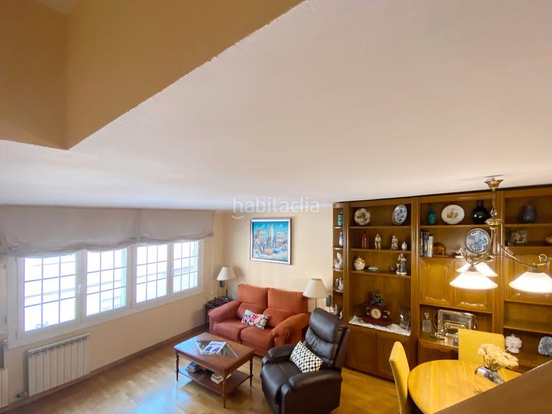 Foto 990513cd-ebd2-435b-800e-7f44c4234203. Casa bifamiliare con riscaldamento parcheggio in Catalunya - Fontetes Cerdanyola del Vallès