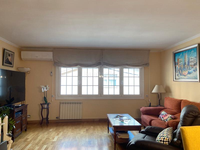 Foto c67fe54d-6269-443f-8b0f-739218f7cc0d. Casa bifamiliare con riscaldamento parcheggio in Catalunya - Fontetes Cerdanyola del Vallès