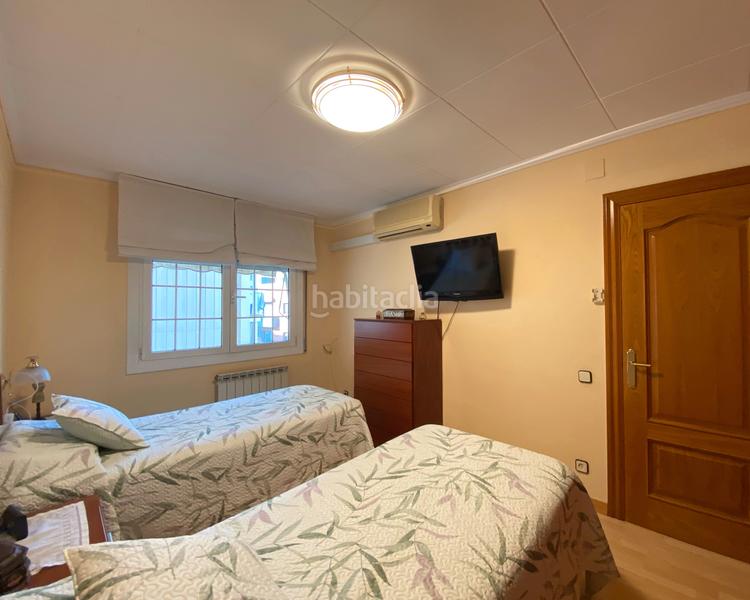 Foto fd1d708c-095a-4ffa-a49f-b85a1eeb3ceb. Casa bifamiliare con riscaldamento parcheggio in Catalunya - Fontetes Cerdanyola del Vallès