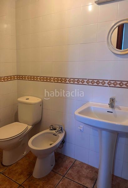 Foto 146a88cd-381a-4965-bdd8-20fc392816dc. Xalet amb xemeneia aparcament a Vilasantar