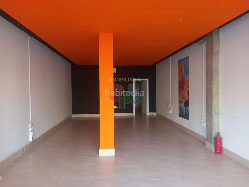 Foto b519d203-2456-4096-96f6-37afc40eba07. Alquiler local comercial en ciudad de vicar 993 se alquila local comercial en bulevar ciudad de vicar 993 en Vícar