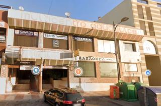 Local commercial  Carlos iii. Aguadulce